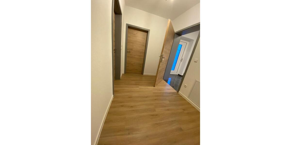 Erdgeschoßwohnung Laubach - 3 Zimmer, 100 m&sup2;, 800&euro; | Angebot:25171315