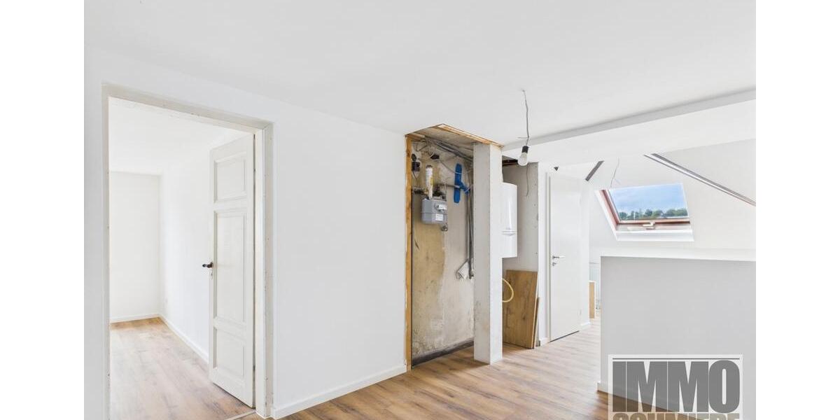 Dachgeschoßwohnung Gießen Schlangenzahl - 1 Zimmer, 15 m&sup2;, 450&euro; | Angebot:22365213