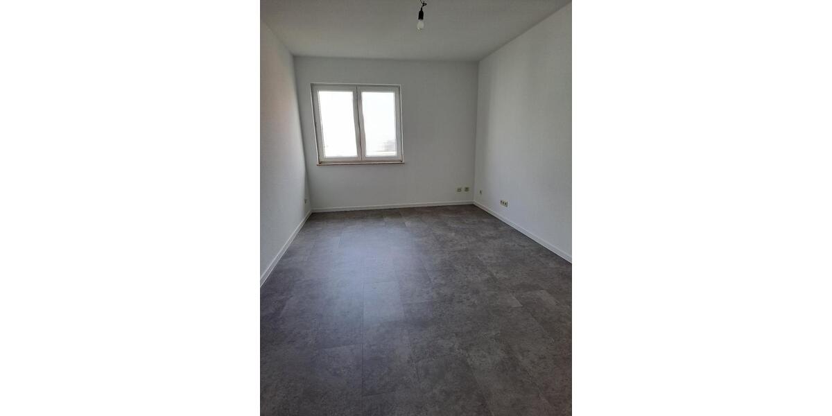 Etagenwohnung Pohlheim - 4 Zimmer, 117 m&sup2;, 1.050&euro; | Angebot:25920468