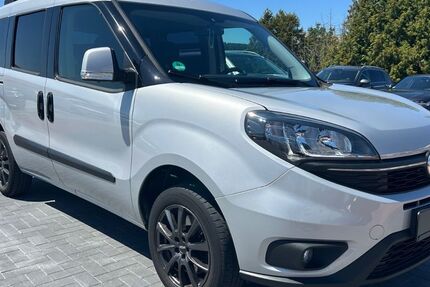 Fiat Doblo 49.000 km 14.490 &euro; Biebertal 35444