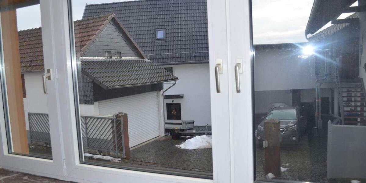 Etagenwohnung Grävenwiesbach Mönstadt - 4 Zimmer, 96 m&sup2;, 800&euro; | Angebot:25800222