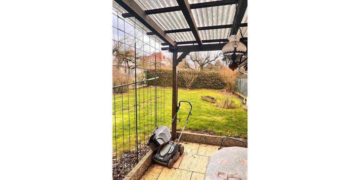 Einfamilienhaus Buseck - 6 Zimmer, 179 m&sup2;, 400.000&euro; | Angebot:25555854