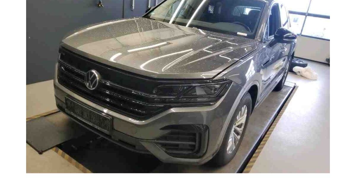 VW Touareg 49.553 km 50.875 &euro; Pohlheim 35415