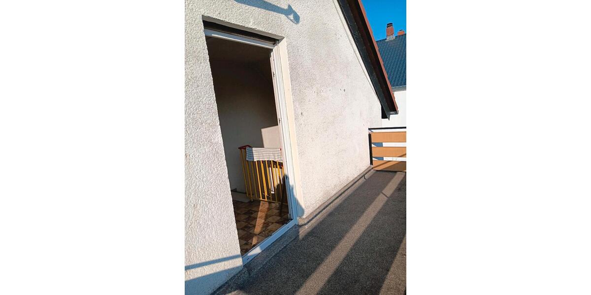 Einfamilienhaus Hüttenberg - 4 Zimmer, 140 m&sup2;, 400.000&euro; | Angebot:25640332