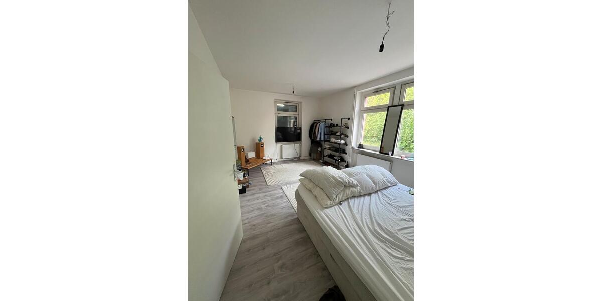 Doppelhaushälfte Butzbach - 4 Zimmer, 150 m&sup2;, 1.550&euro; | Angebot:26615671