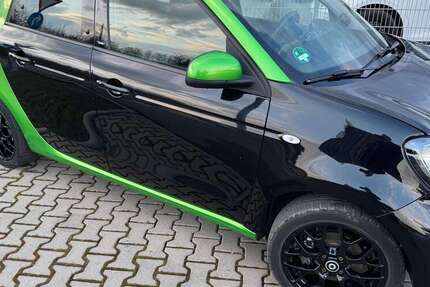 Smart forFour 33.880 km 8.490 &euro; Staufenberg 35460