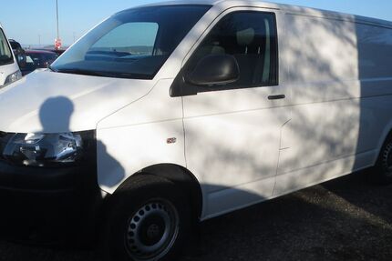 VW T5 Transporter 238.000 km 9.890 &euro; Butzbach 35510