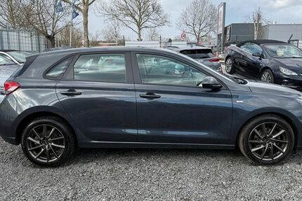 Hyundai i30 78.000 km 17.500 &euro; Lollar 35457
