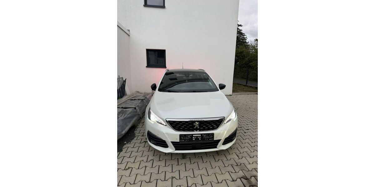 Peugeot 308 174.000 km 7.500 &euro; Gießen 35396