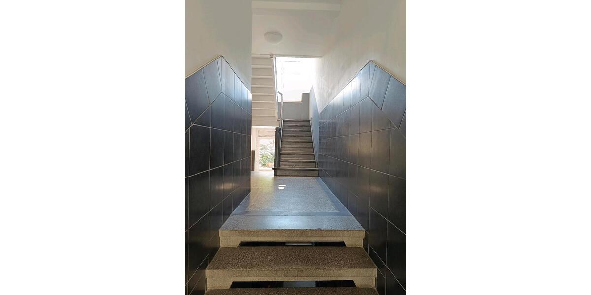 Mehrfamilienhaus, Wohnhaus Gießen Allendorf - 15 Zimmer, 400 m&sup2;, 1.090.000&euro; | Angebot:25635733