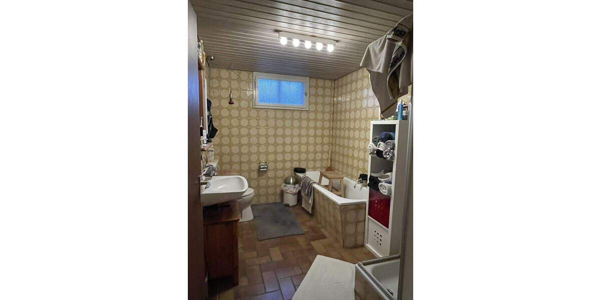 Mehrfamilienhaus, Wohnhaus Hohenahr / Erda Erda - 1 Zimmer, 226 m&sup2;, 429.000&euro; | Angebot:25777168