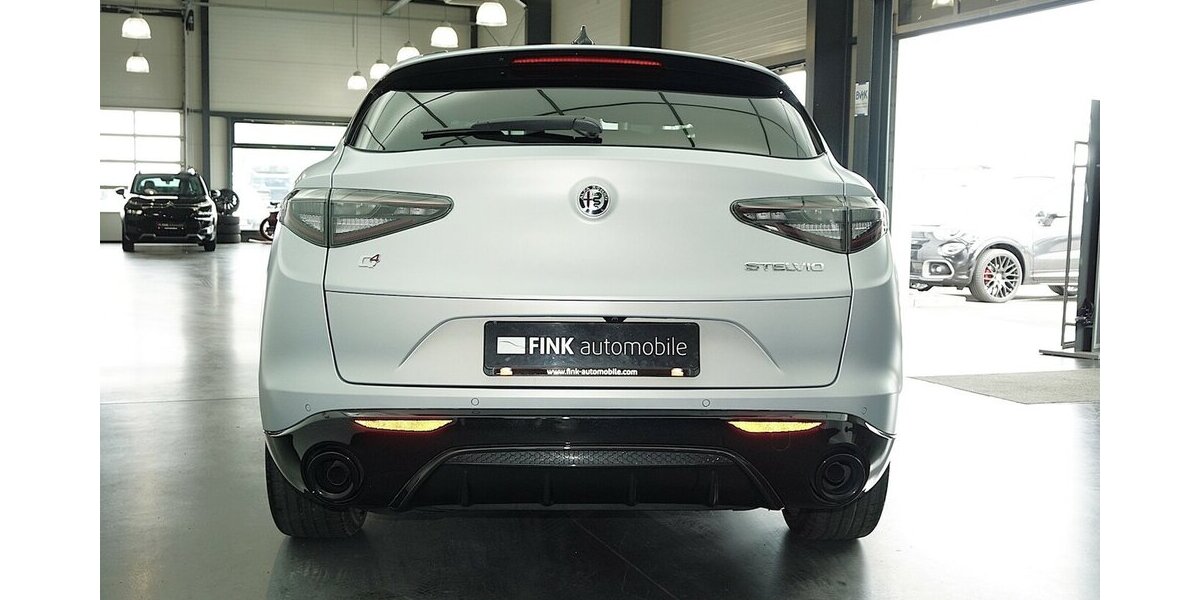 Alfa Romeo Stelvio 2.2 D Competizione Q4 ALLRAD LEDER AHK 45.000 km 38.888 &euro; Lich 35423