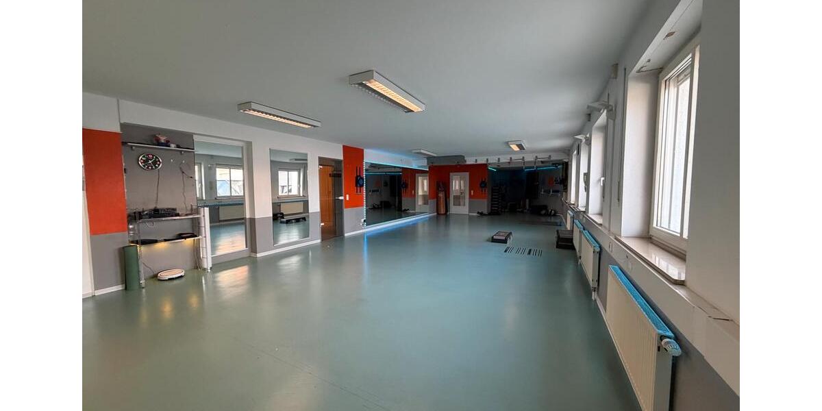 Gewerbeobjekt Solms - 1.050&euro; | Angebot:25979356