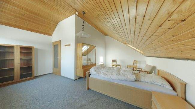 Einfamilienhaus Bad Endbach - 8 Zimmer, 204 m&sup2;, 213.000&euro; | Angebot:25726242