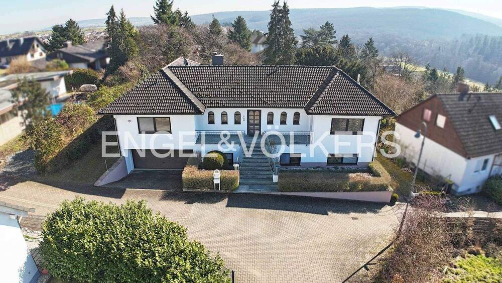 Einfamilienhaus Ober-Mörlen Langenhain-Ziegenberg - 7 Zimmer, 224 m&sup2;, 549.000&euro; | Angebot:25676843