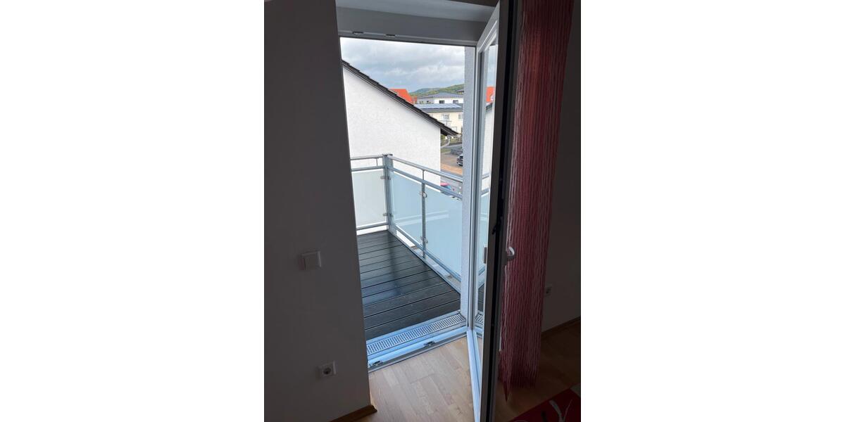 Etagenwohnung Marburg Cappel - 3 Zimmer, 71 m&sup2;, 1.000&euro; | Angebot:25934570