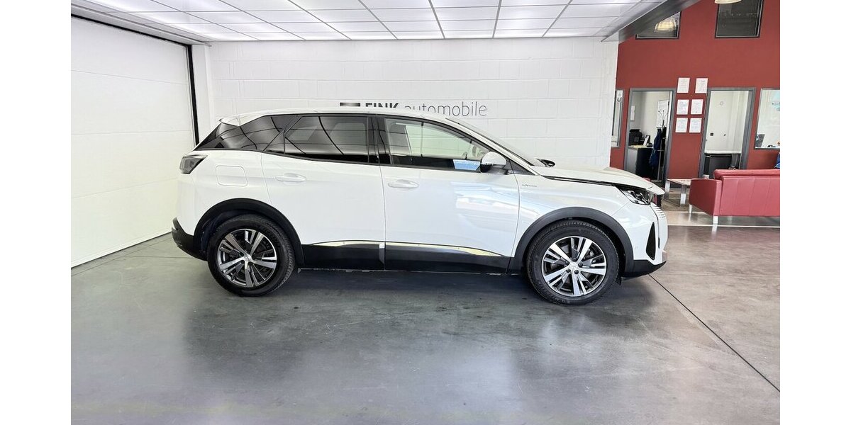 Peugeot 3008 1.6 225 Allure 1.Hand Plug-In Hybrid AHK 92.600 km 19.430 &euro; Lich 35423