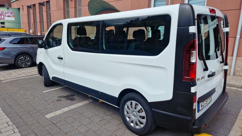 Renault Trafic 95.000 km 19.800 &euro; Gießen 35390