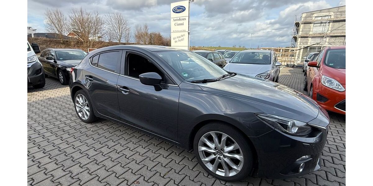 Mazda 3 166.000 km 6.500 &euro; Münzenberg-Gambach 35516