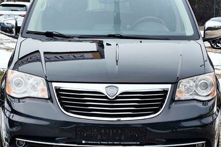 Lancia Voyager 201.000 km 9.990 &euro; Friedberg 61169