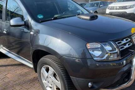 Dacia Duster 123.430 km 5.600 &euro; Gießen 35398