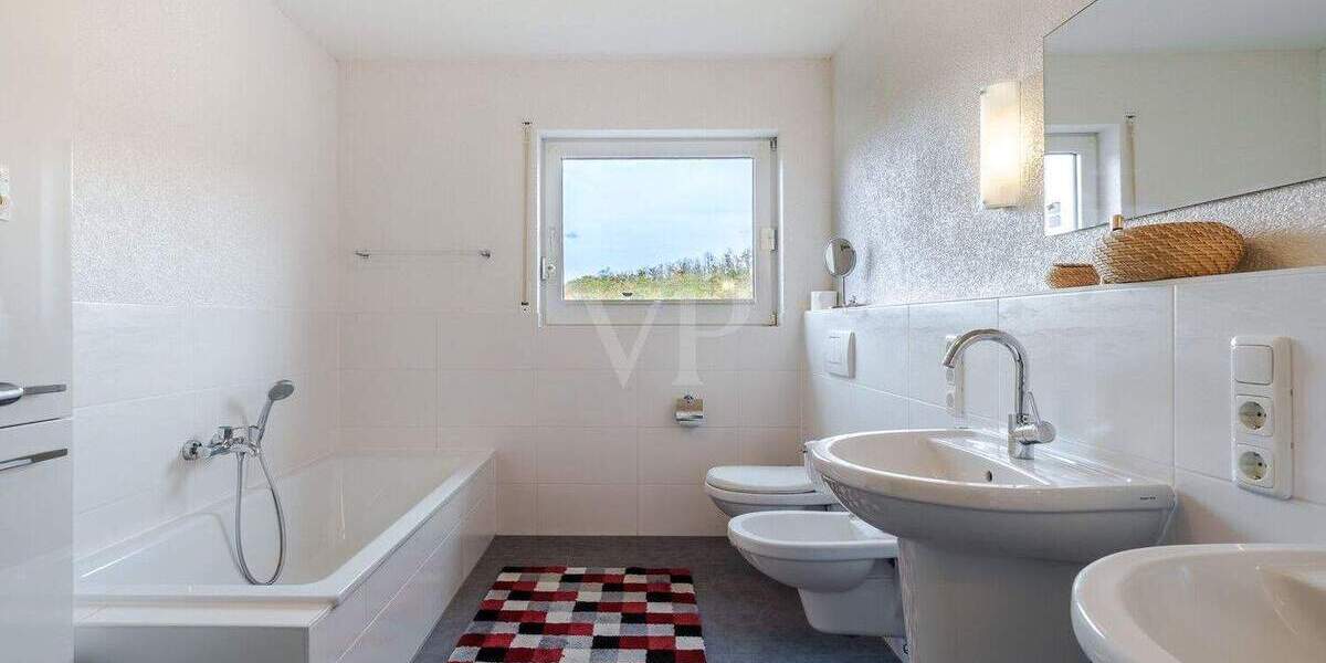 Einfamilienhaus Usingen - 7 Zimmer, 209 m&sup2;, 640.000&euro; | Angebot:25695536