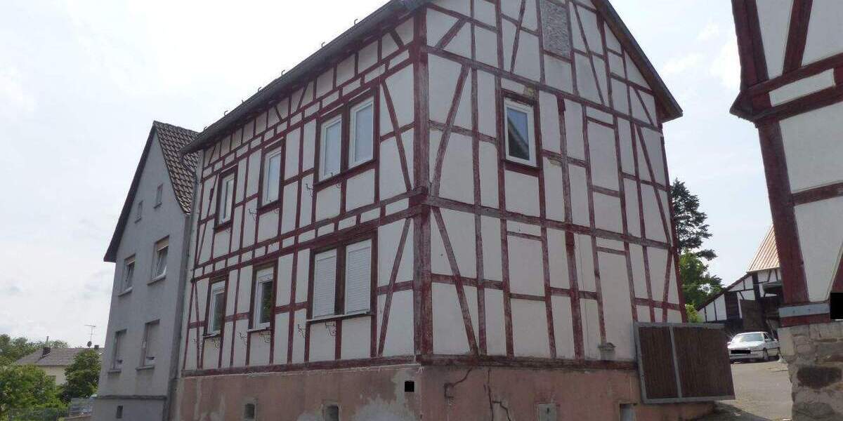 Einfamilienhaus Hüttenberg Volpertshausen - 5 Zimmer, 275.000&euro; | Angebot:25683223