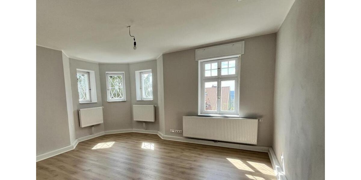 Maisonettenwohnung Marburg - 5 Zimmer, 200 m&sup2;, 3.100&euro; | Angebot:24867686