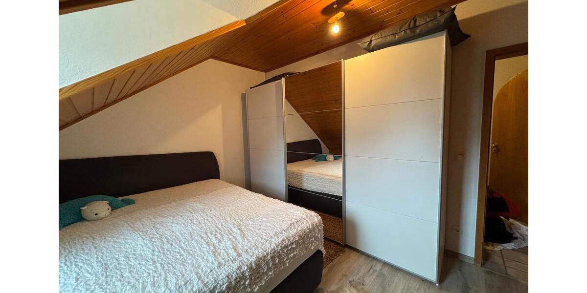 Dachgeschoßwohnung Weilmünster - 3 Zimmer, 123 m&sup2;, 900&euro; | Angebot:25944225