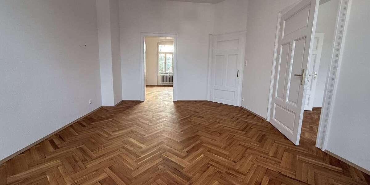 Etagenwohnung Gießen Schlangenzahl - 5 Zimmer, 118 m&sup2;, 1.385&euro; | Angebot:25081293