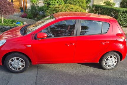 Hyundai i20 115.000 km 2.400 &euro; Usingen 61250