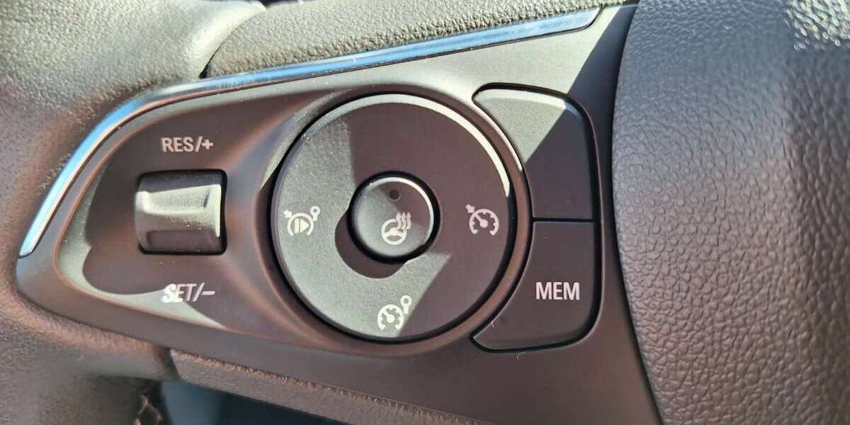 Opel Mokka 19.500 km 19.900 &euro; Laubach,Hessen 35321