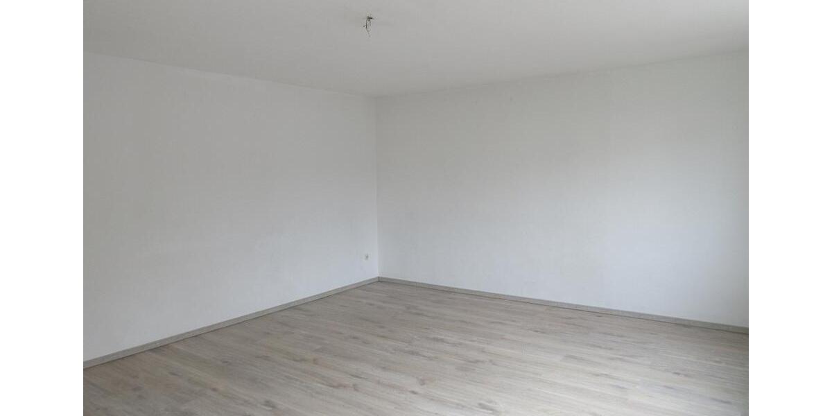 Hochparterre Bad Nauheim - 3 Zimmer, 850&euro; | Angebot:23475515