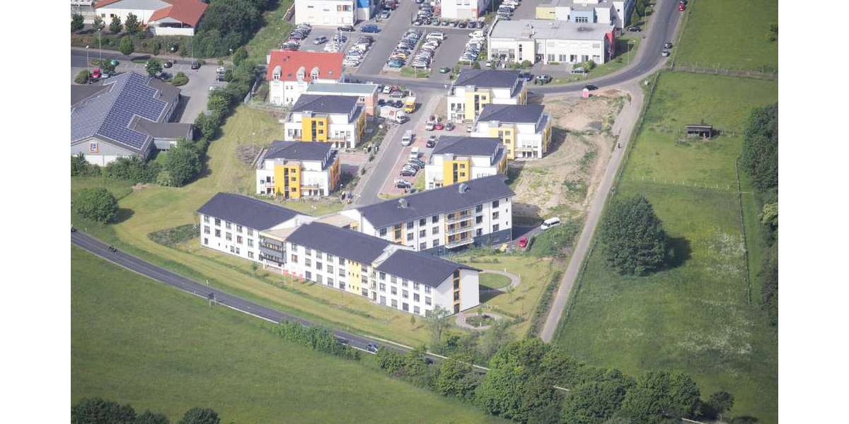 Etagenwohnung Pohlheim - 1 Zimmer, 90 m&sup2;, 299.000&euro; | Angebot:27132071