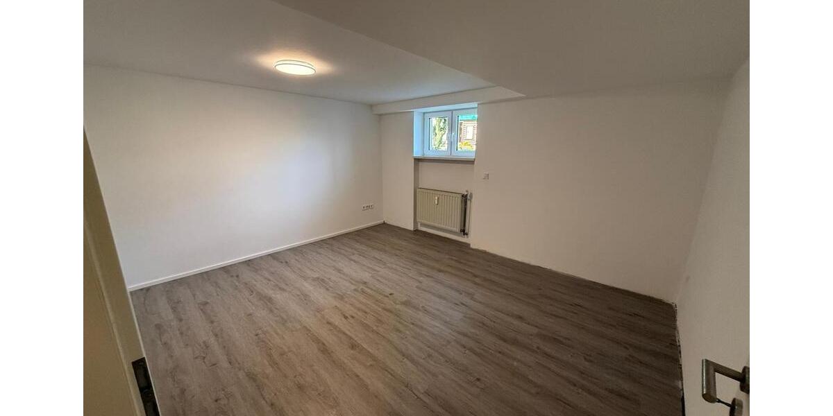 Etagenwohnung Hungen - 3.5 Zimmer, 82 m&sup2;, 800&euro; | Angebot:25493140