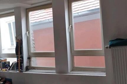 Wohnung Marburg - 1 Zimmer, 15 m&sup2;, 410&euro; | Angebot:25978639