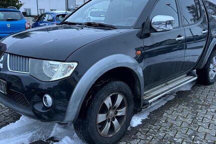 Mitsubishi L200 243.100 km 7.490 &euro; Butzbach 35510
