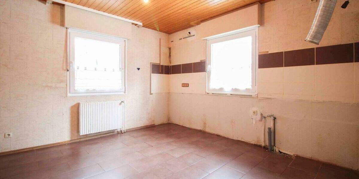 Einfamilienhaus Grävenwiesbach Heinzenberg - 4 Zimmer, 235.000&euro; | Angebot:25958120