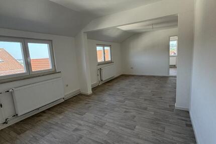 Wohnung Homberg (Ohm) - 4 Zimmer, 117 m&sup2;, 1.100&euro; | Angebot:24878845