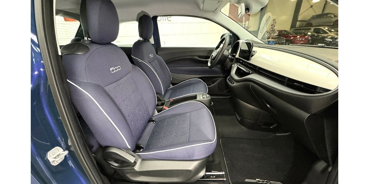 Fiat 500e Action Carplay Android Automatik 1.Hand 25.950 km 13.440 &euro; Lich 35423