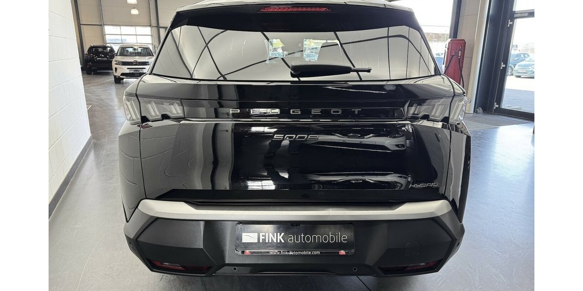 Peugeot 5008 145 Mild Hybrid Allure7 Sitzer LED 360°Cam 35.800 km 28.360 &euro; Lich 35423