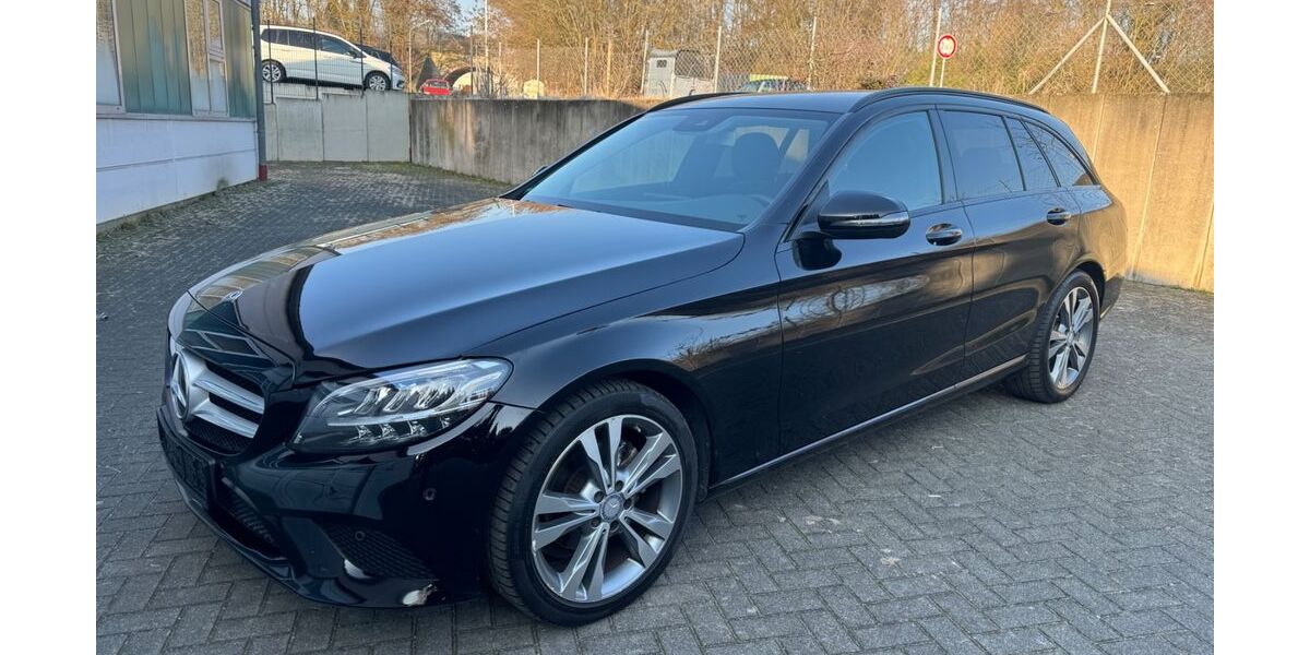 Mercedes-Benz C 180 74.900 km 19.499 &euro; Wettenberg 35435