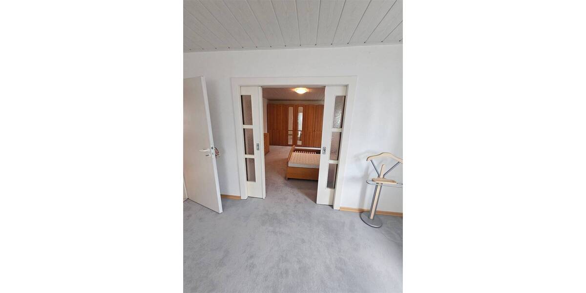 Mehrfamilienhaus, Wohnhaus Bad Endbach - 7 Zimmer, 160 m&sup2;, 269.000&euro; | Angebot:26702901