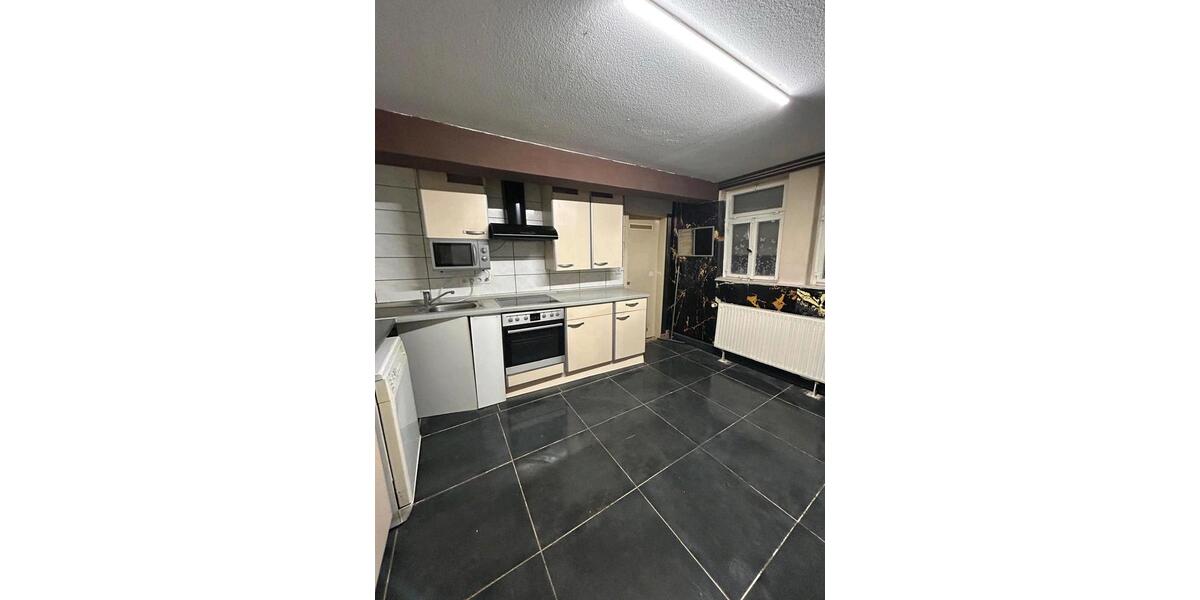 Einfamilienhaus Amöneburg - 7 Zimmer, 130 m&sup2;, 850&euro; | Angebot:26636419