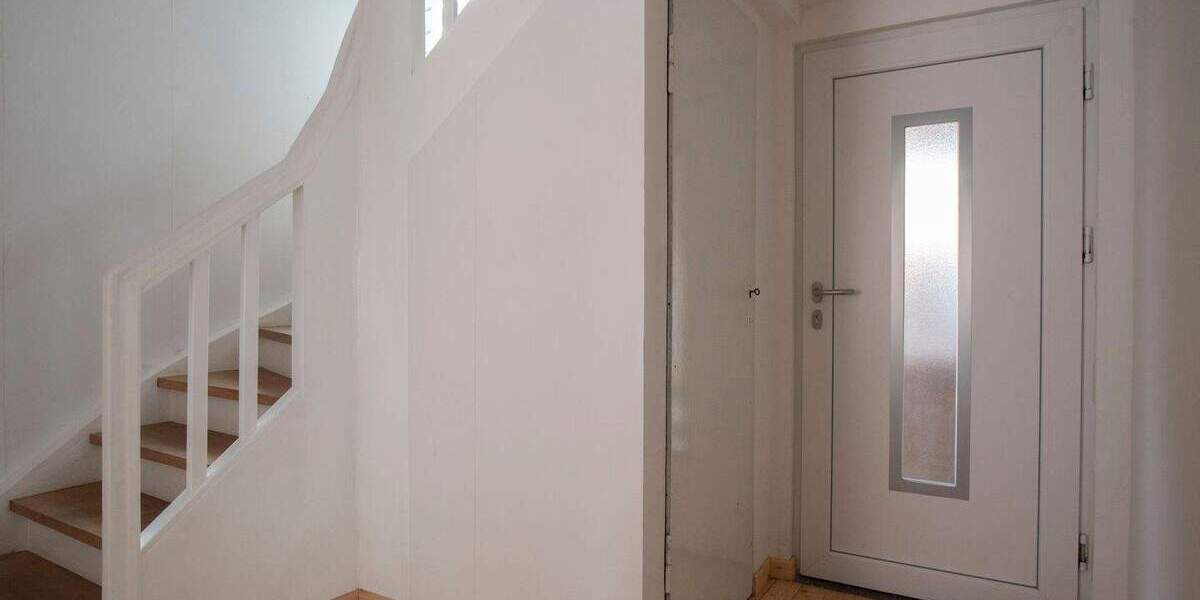 Einfamilienhaus Waldsolms Brandoberndorf - 7 Zimmer, 185 m&sup2;, 325.000&euro; | Angebot:25695745