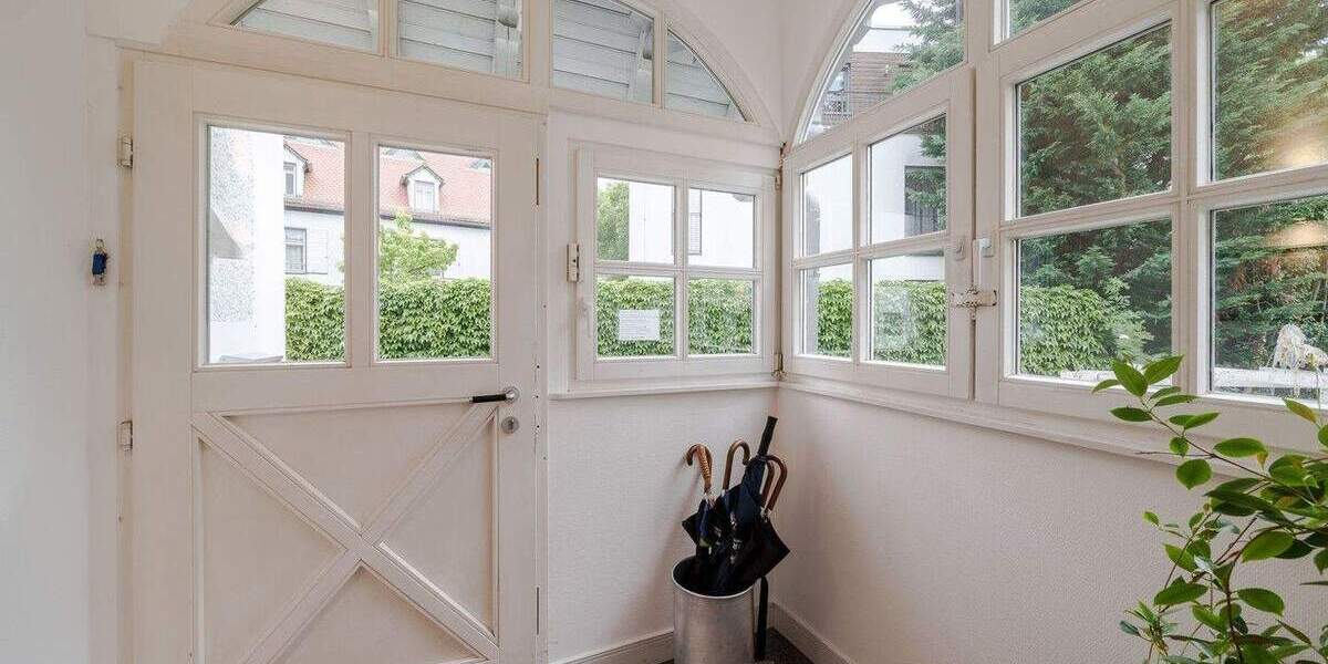 Mehrfamilienhaus, Wohnhaus Usingen - 7 Zimmer, 165 m&sup2;, 698.500&euro; | Angebot:25742957