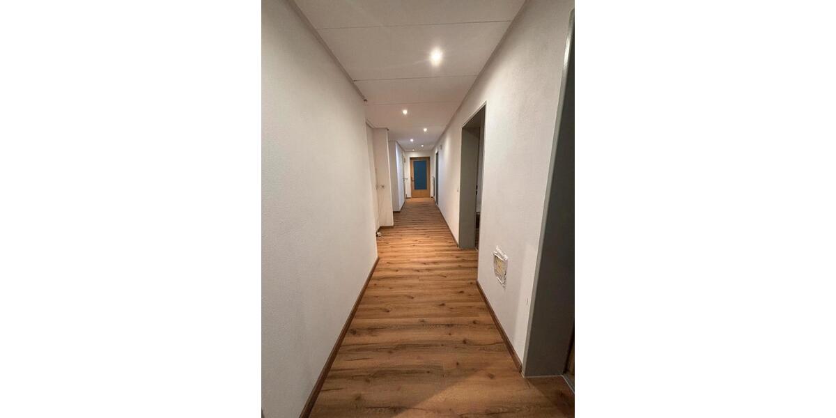 Erdgeschoßwohnung Löhnberg - 3 Zimmer, 110 m&sup2;, 750&euro; | Angebot:25323831