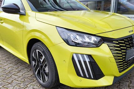 Peugeot 208 1.501 km 25.490 &euro; Marburg 35039