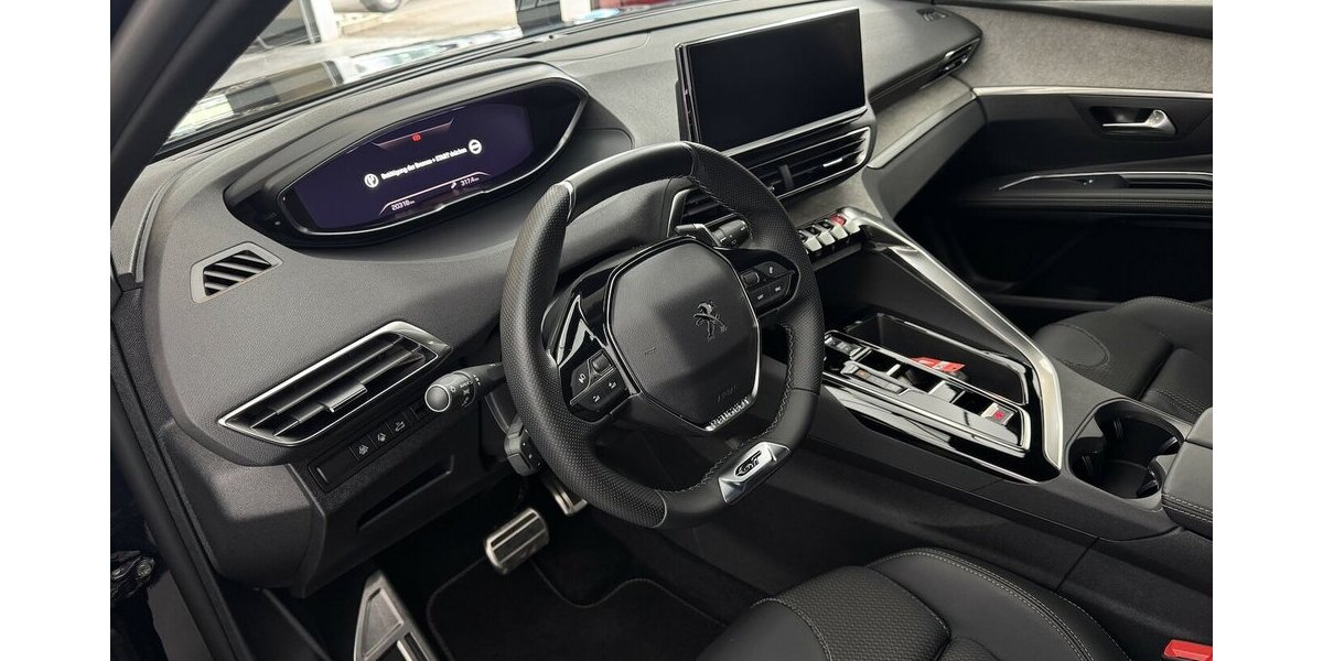 Peugeot 5008 GT 130 Black Edition EAT8 1.Hand Massage 20.400 km 26.220 &euro; Lich 35423
