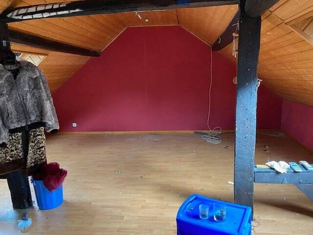 Bauernhaus, Landhaus Hüttenberg Vollnkirchen - 8 Zimmer, 233 m&sup2;, 265.000&euro; | Angebot:25780713